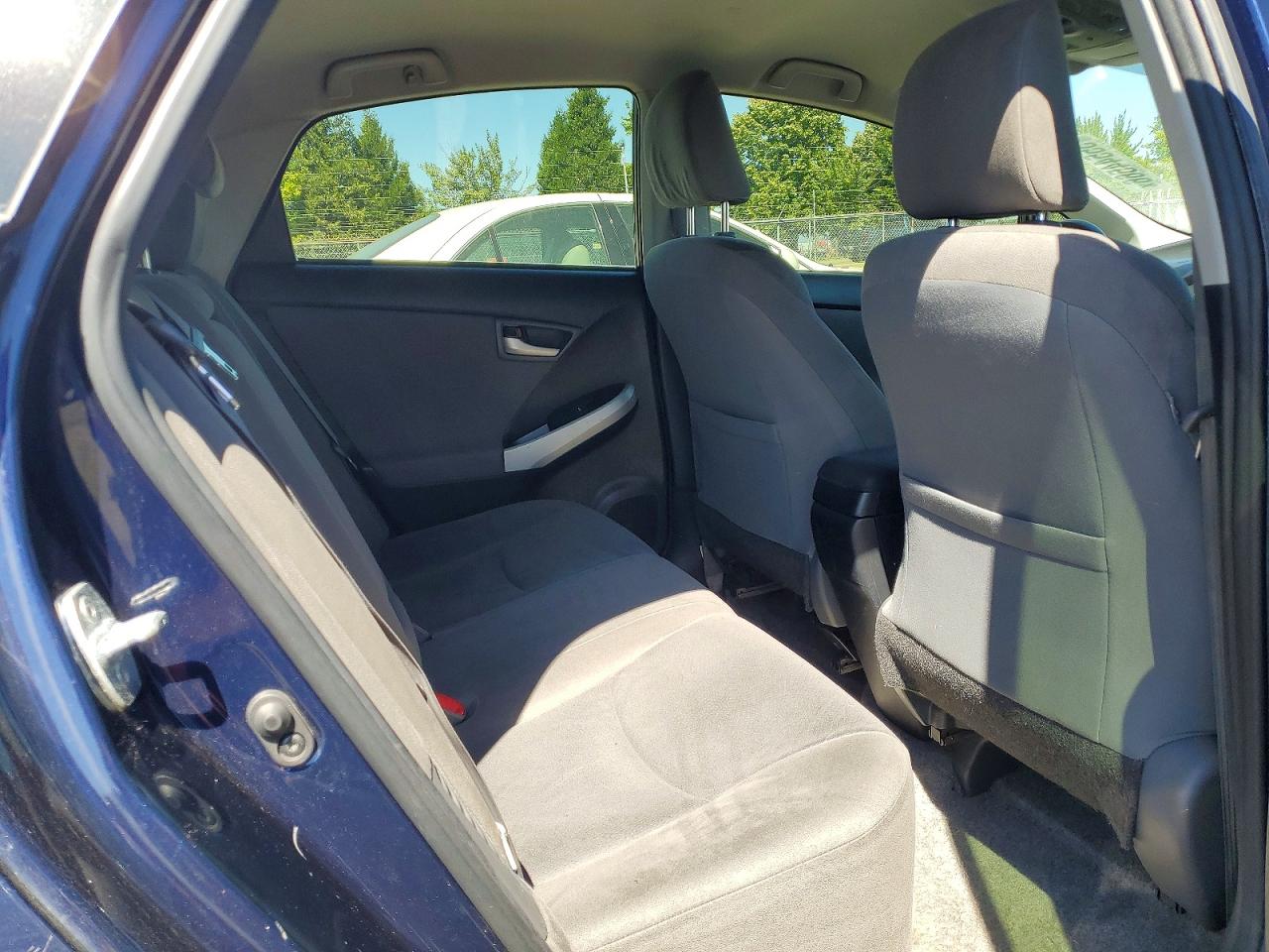 2015 TOYOTA PRIUS
