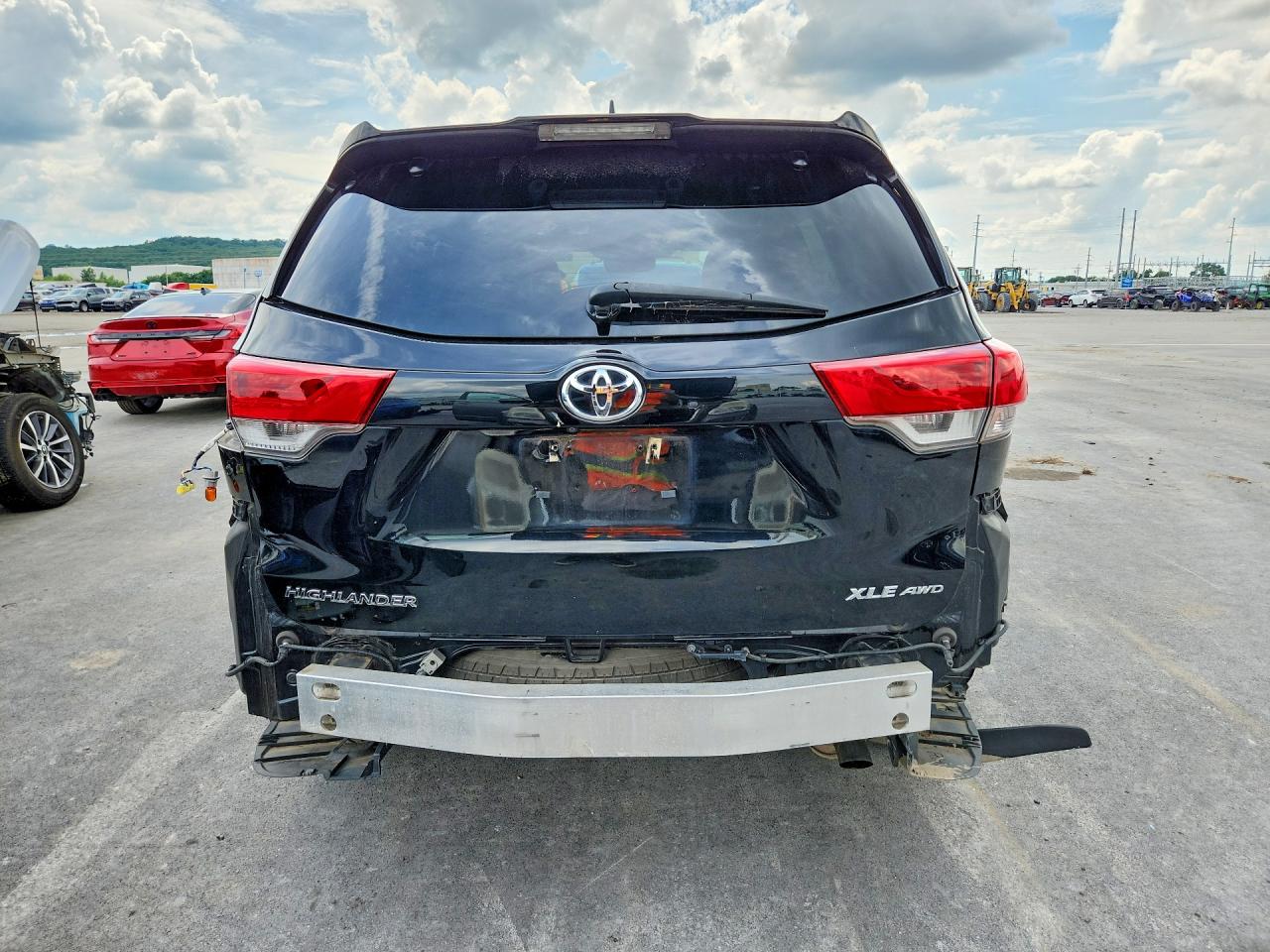 2017 TOYOTA HIGHLANDER
