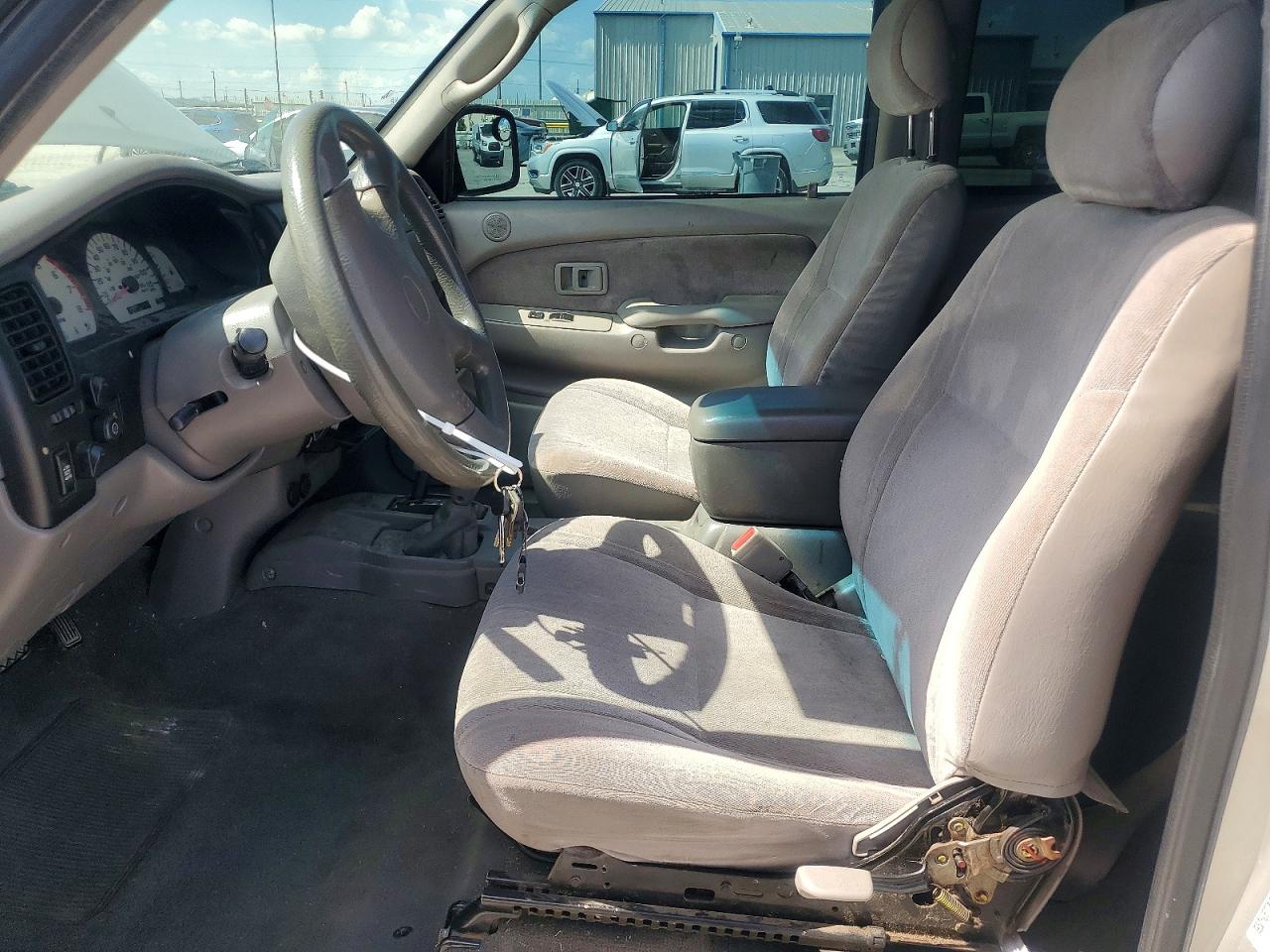 2001 TOYOTA TACOMA