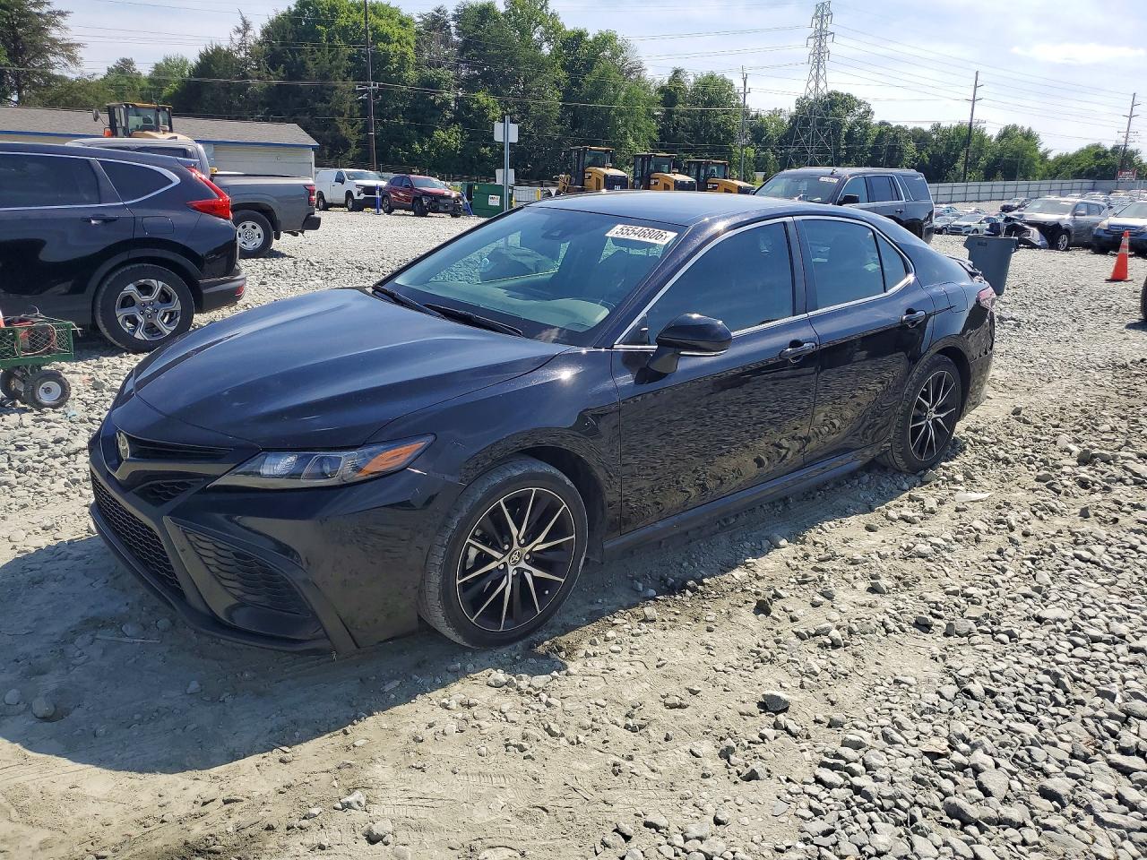 2024 TOYOTA CAMRY