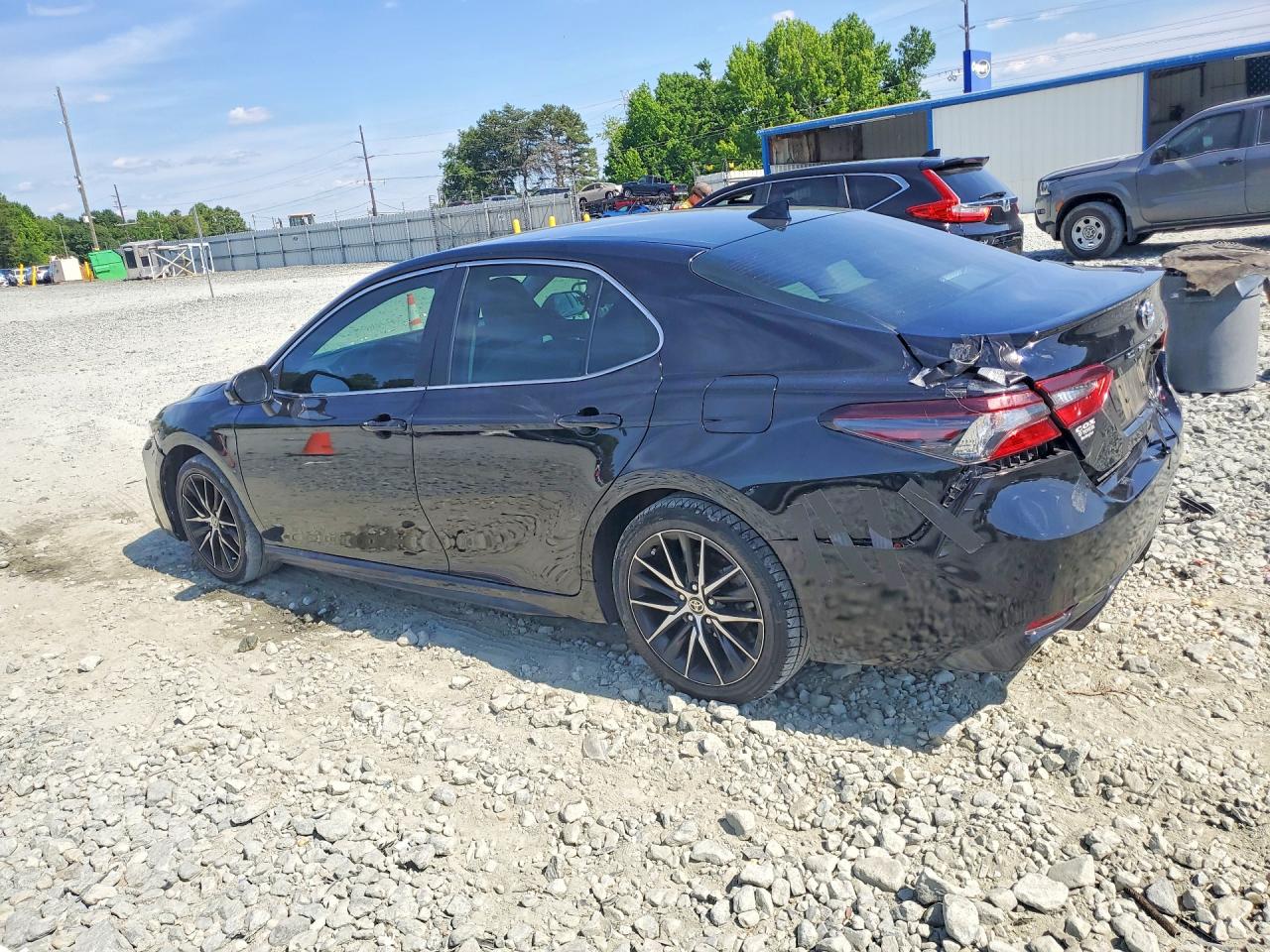 2024 TOYOTA CAMRY