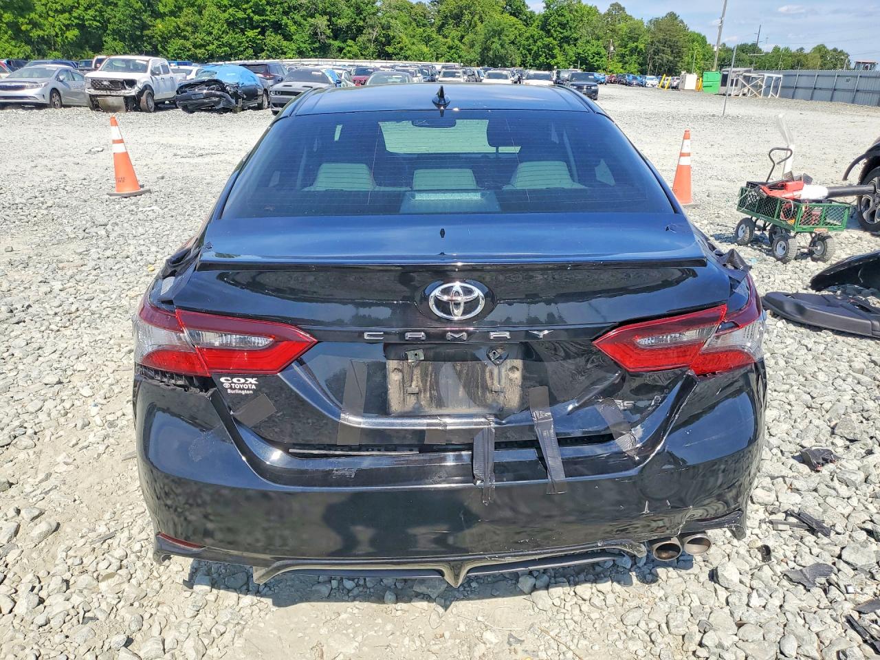 2024 TOYOTA CAMRY