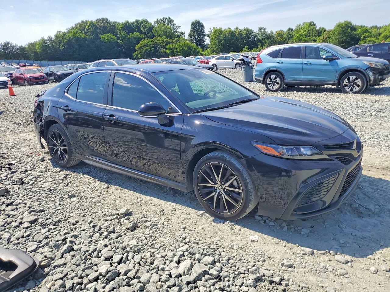 2024 TOYOTA CAMRY
