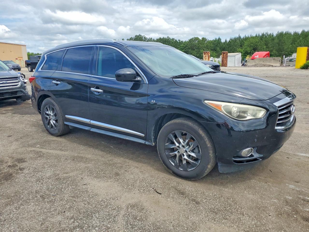 2015 INFINITI QX60 BASE
