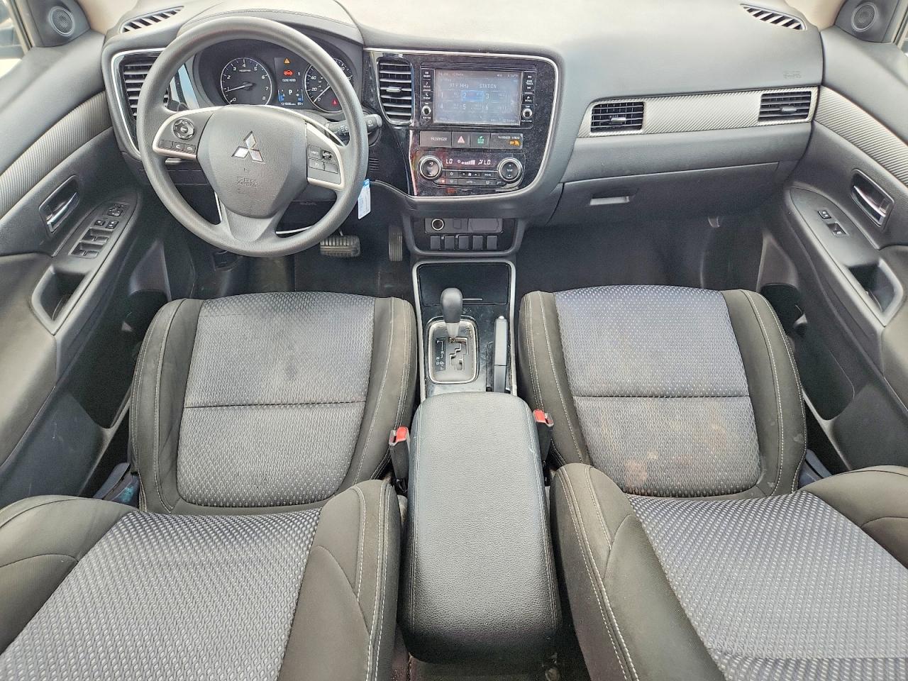 2018 MITSUBISHI OUTLANDER