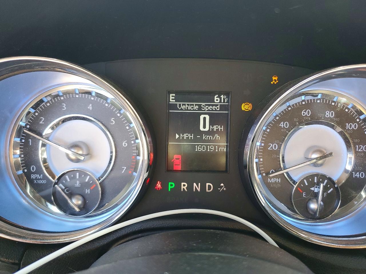 2011 CHRYSLER 300