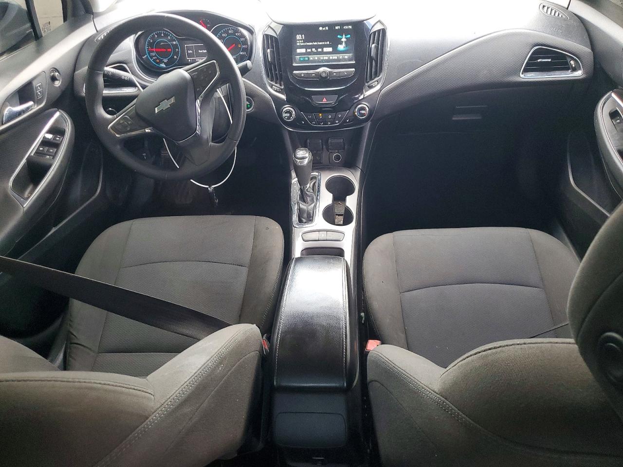 2018 CHEVROLET CRUZE