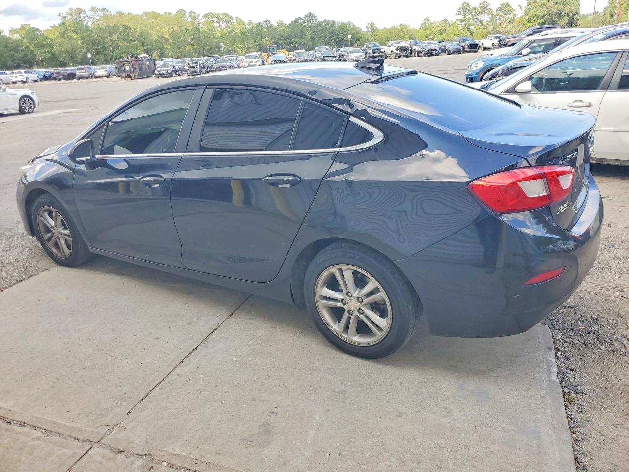 2018 CHEVROLET CRUZE