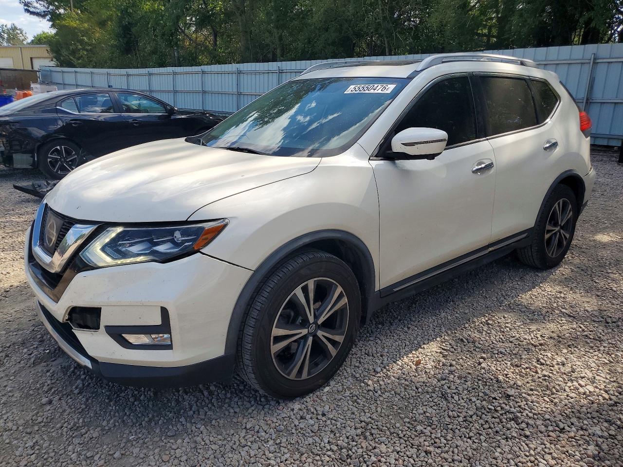 2017 NISSAN ROGUE