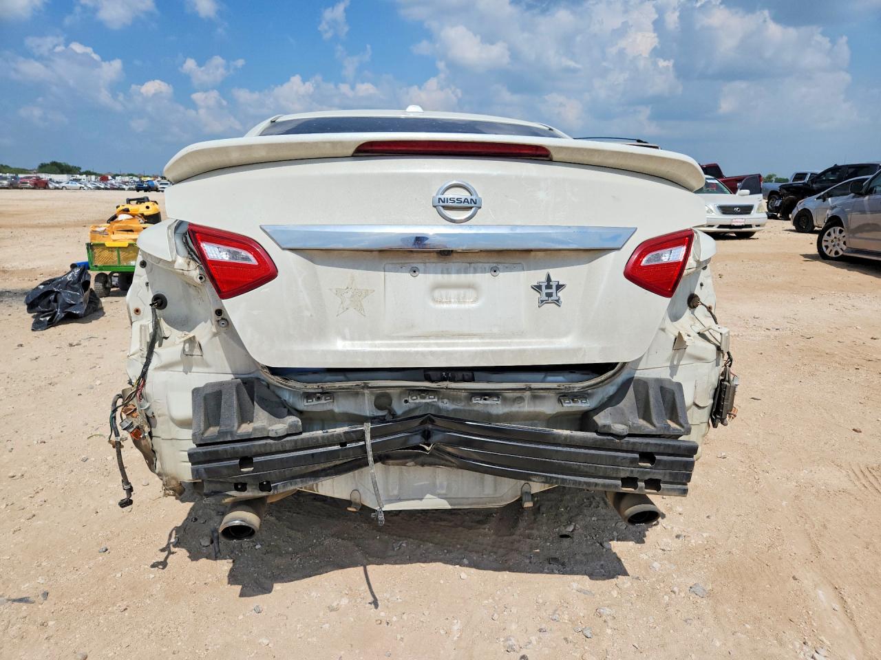 2017 NISSAN ALTIMA