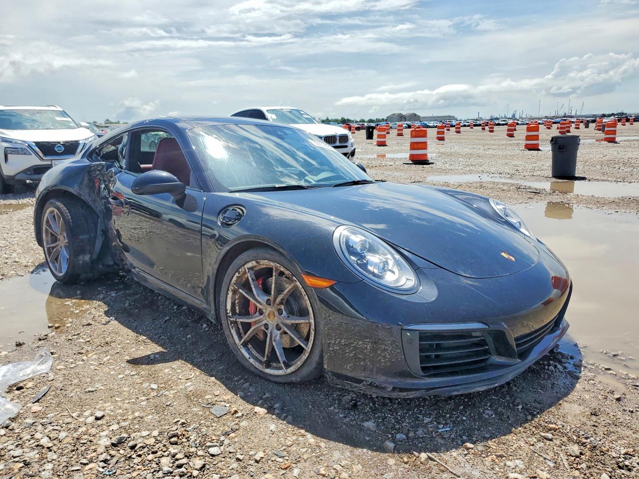 2019 PORSCHE 911