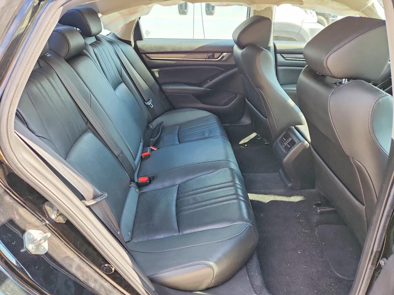 2019 HONDA ACCORD