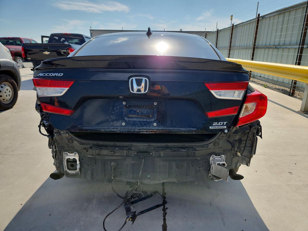 2019 HONDA ACCORD