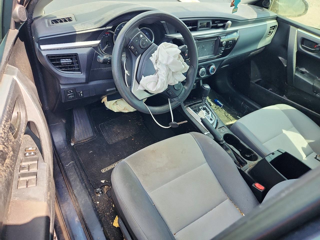 2016 TOYOTA COROLLA