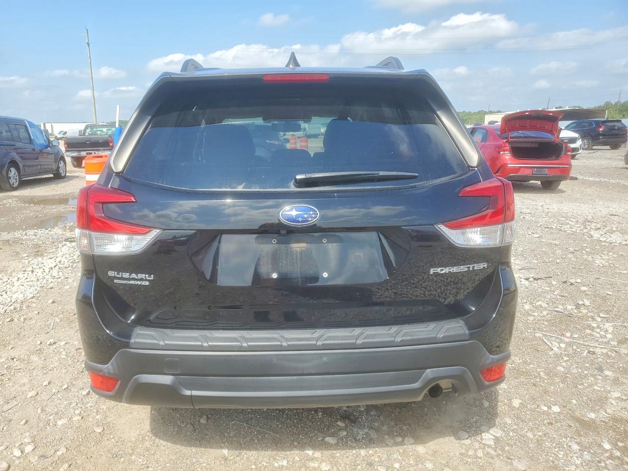 2019 SUBARU FORESTER