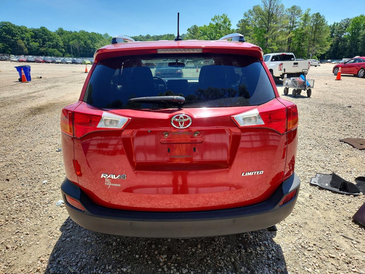 2015 TOYOTA RAV4