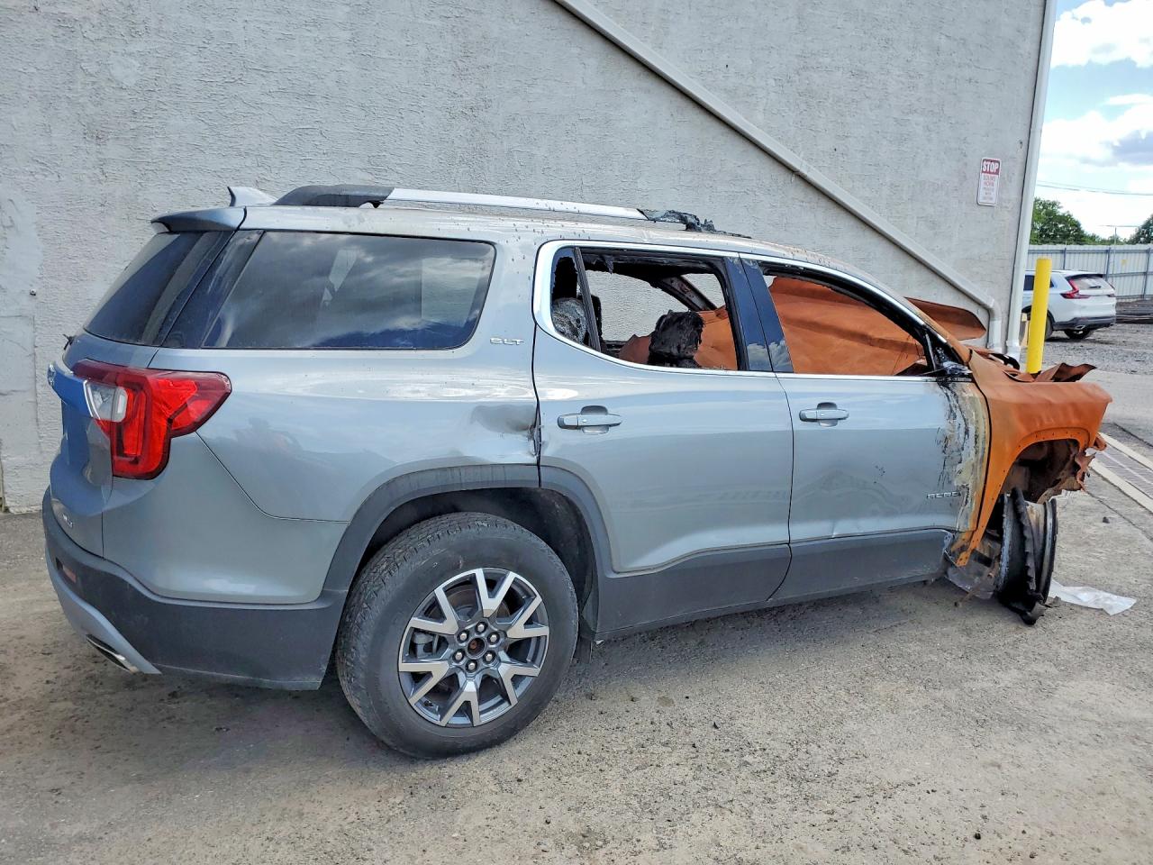 2023 GMC ACADIA