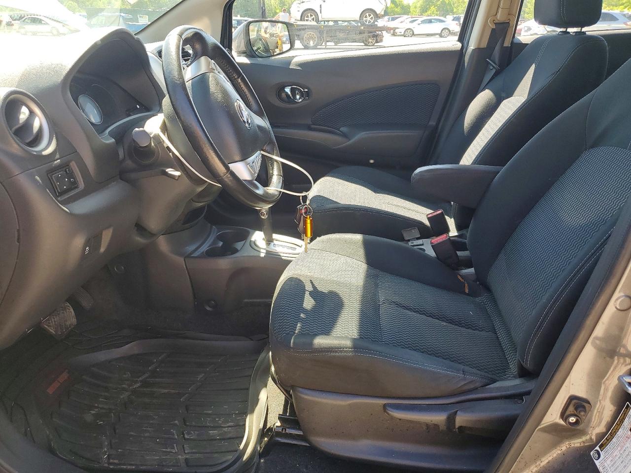 2016 NISSAN VERSA