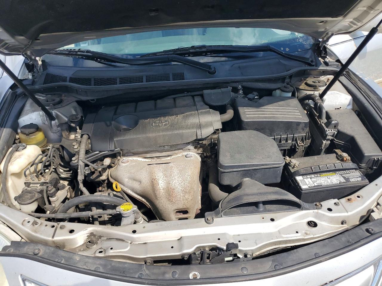 2011 TOYOTA CAMRY