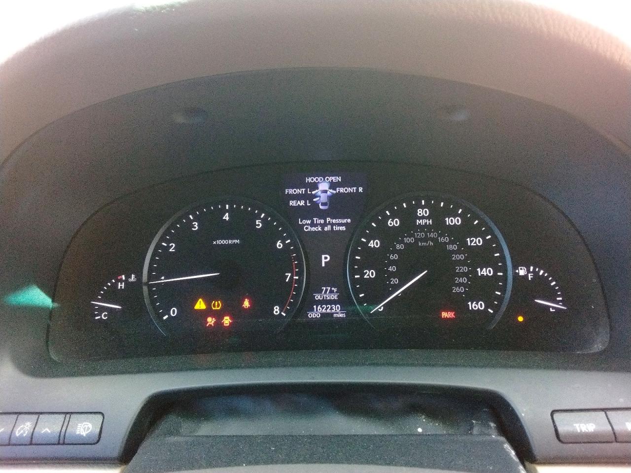 2013 LEXUS LS460