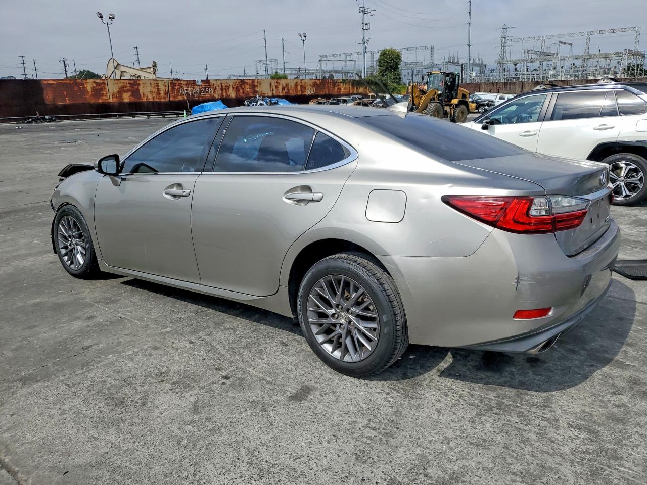 2018 LEXUS ES350
