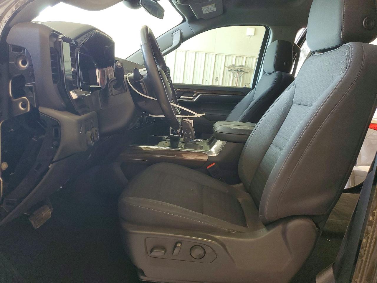 2023 CHEVROLET SILVERADO