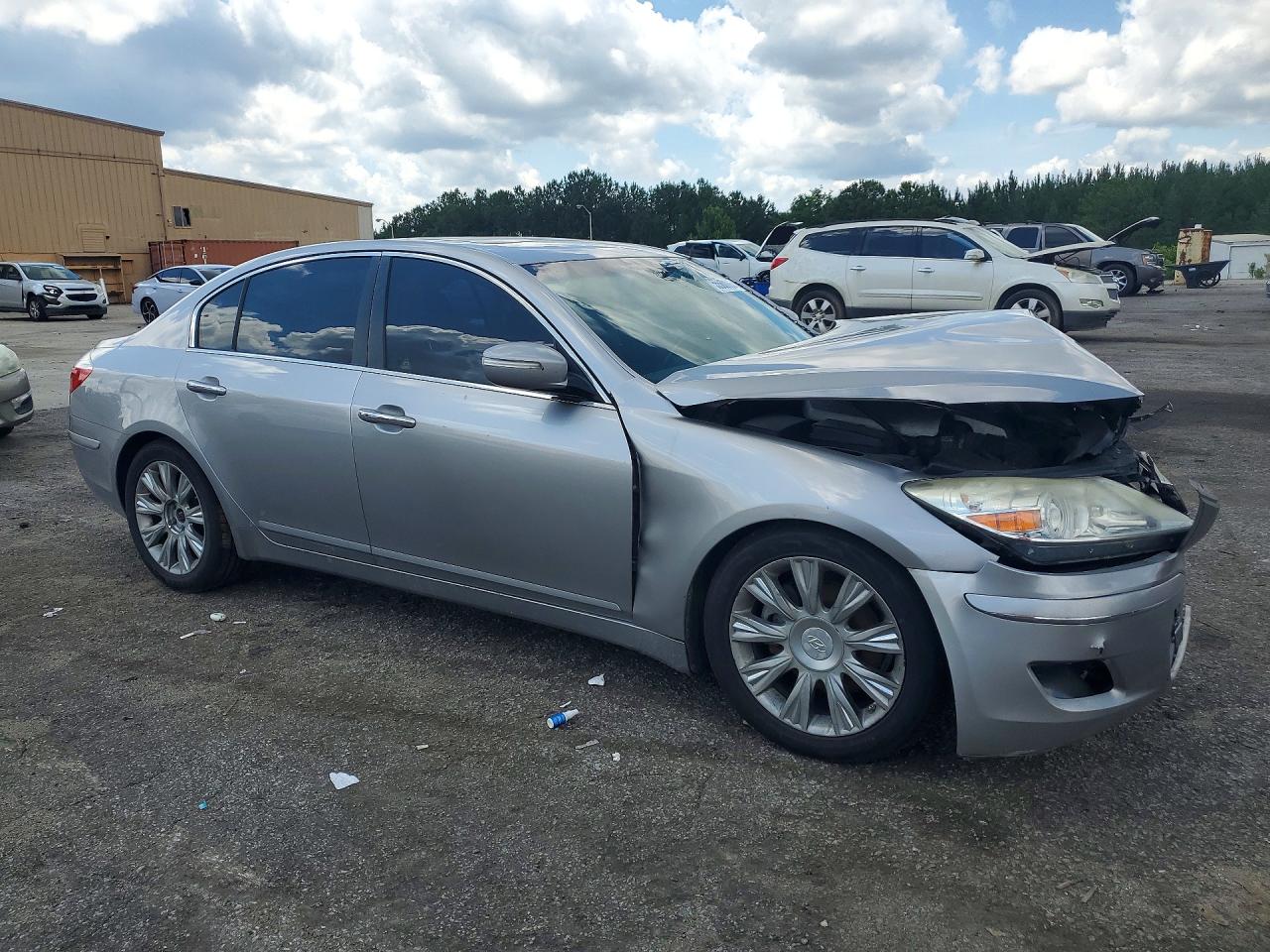 2009 HYUNDAI GENESIS