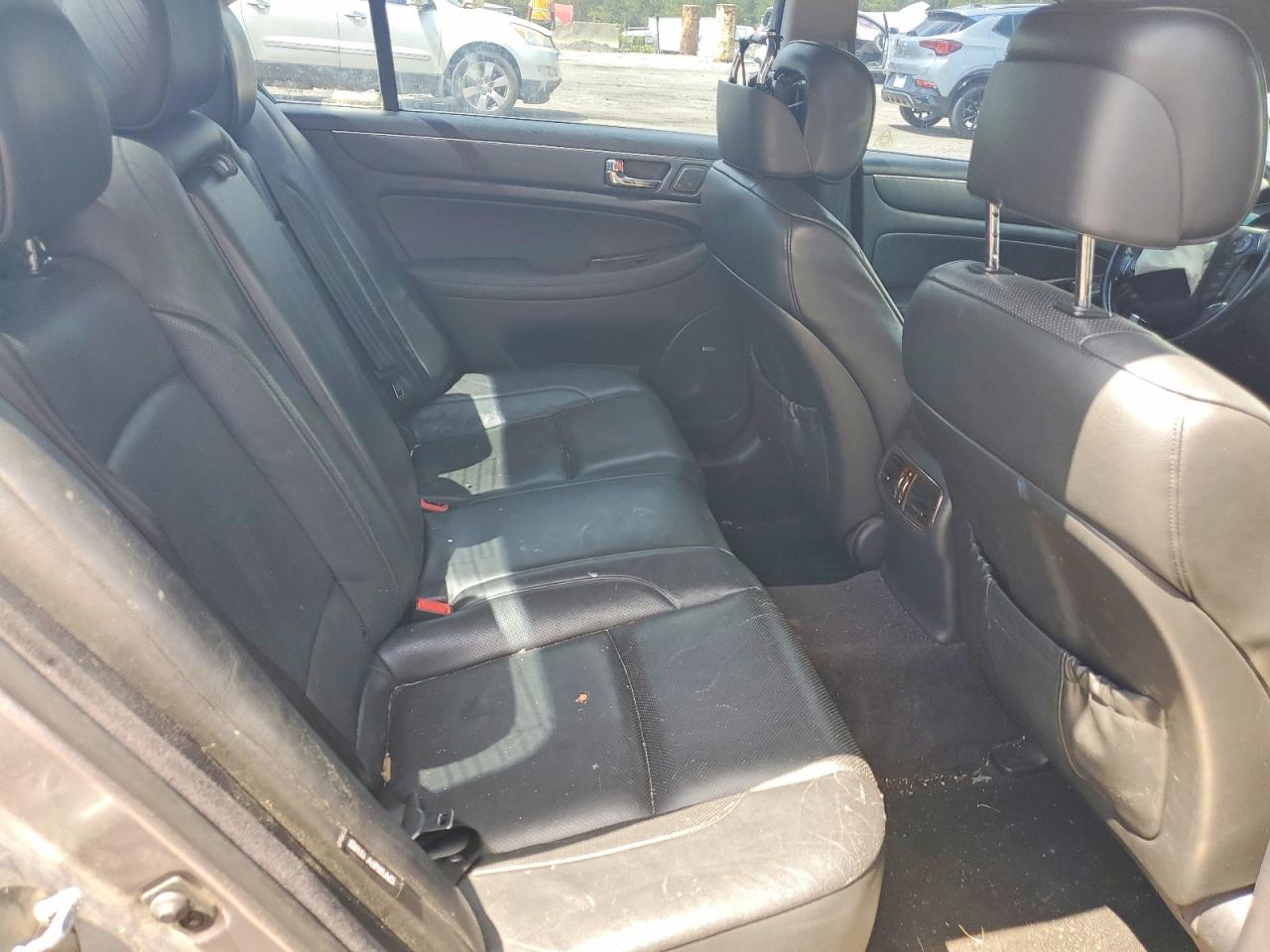 2009 HYUNDAI GENESIS