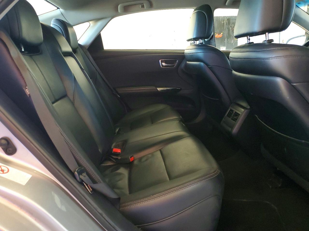 2016 TOYOTA AVALON