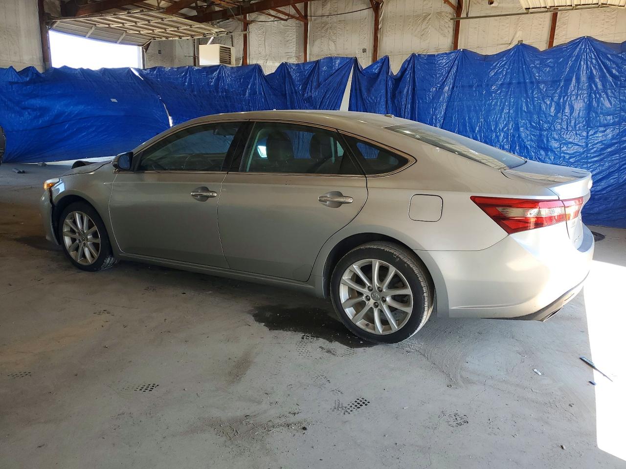 2016 TOYOTA AVALON