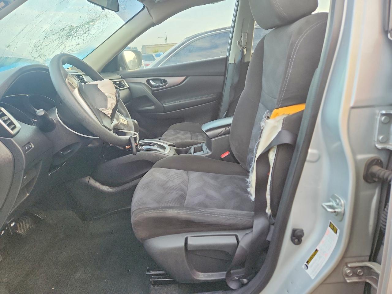 2015 NISSAN ROGUE