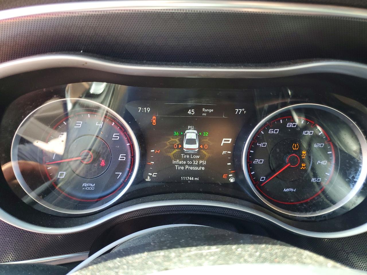 2017 DODGE CHARGER