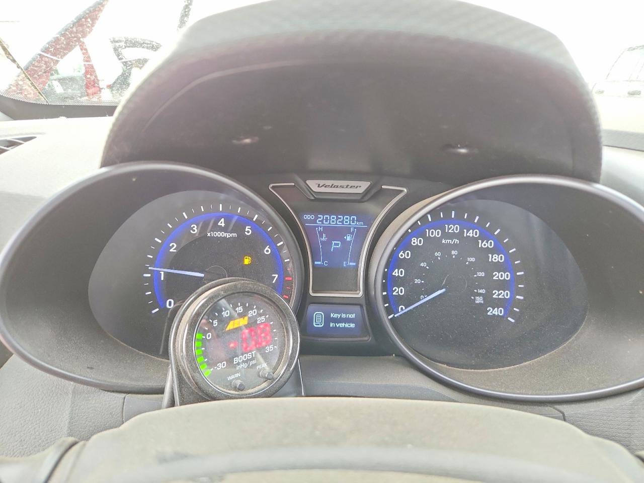 2013 HYUNDAI VELOSTER