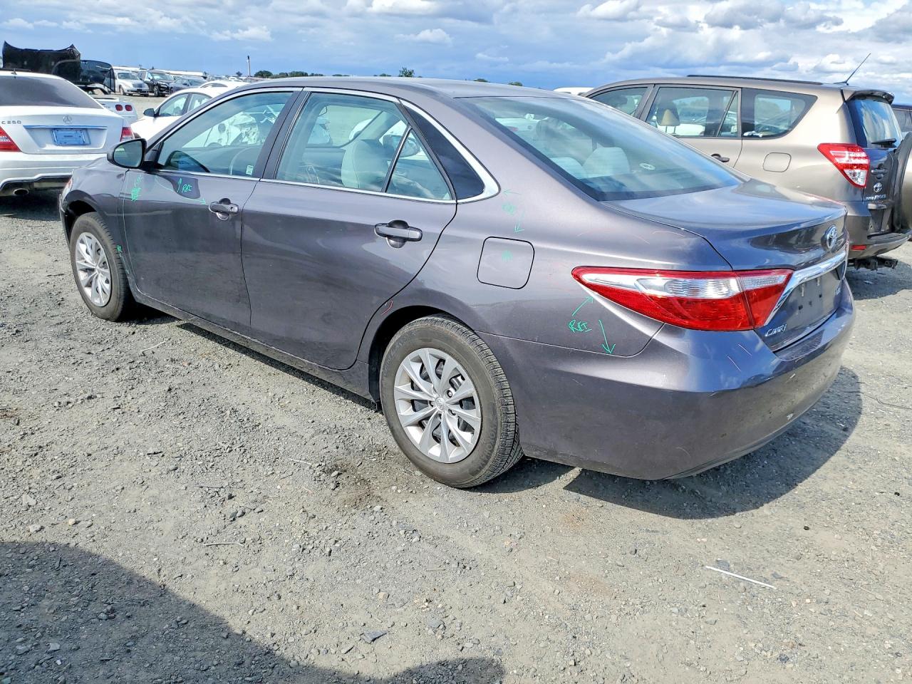 2017 TOYOTA CAMRY