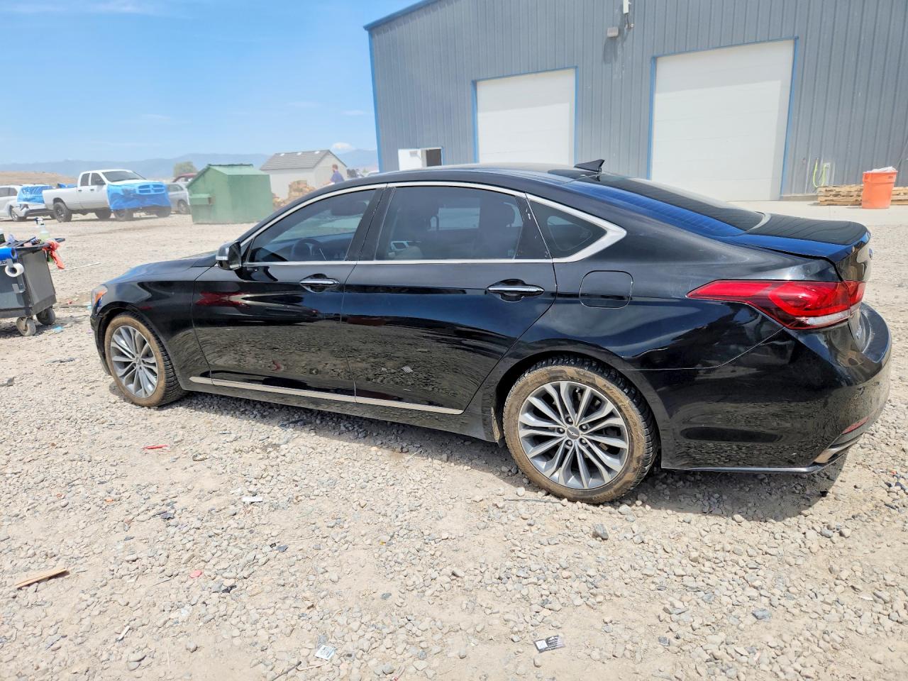 2016 HYUNDAI GENESIS