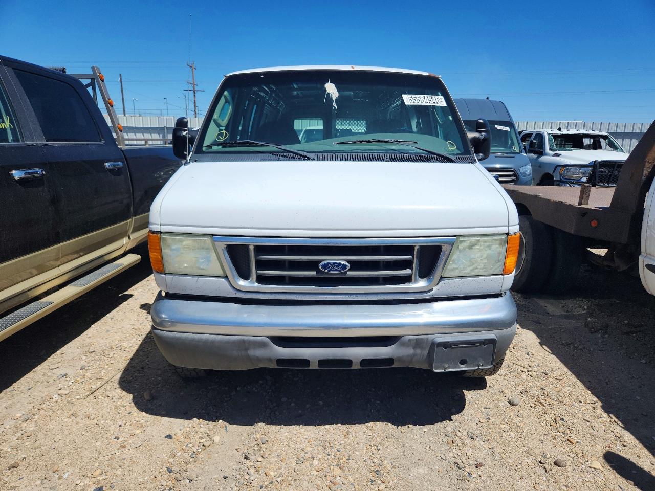 2005 FORD E250