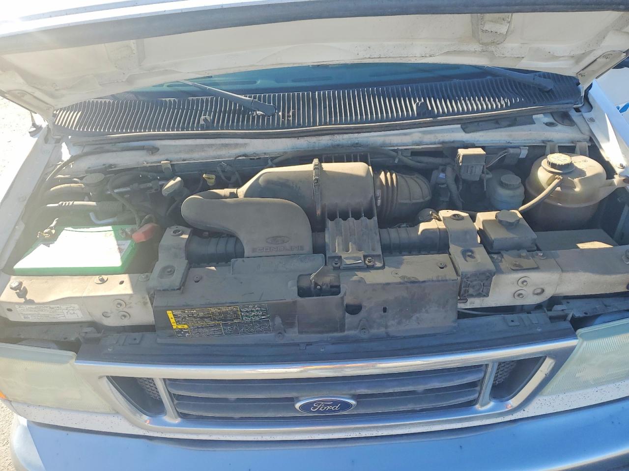 2005 FORD E250