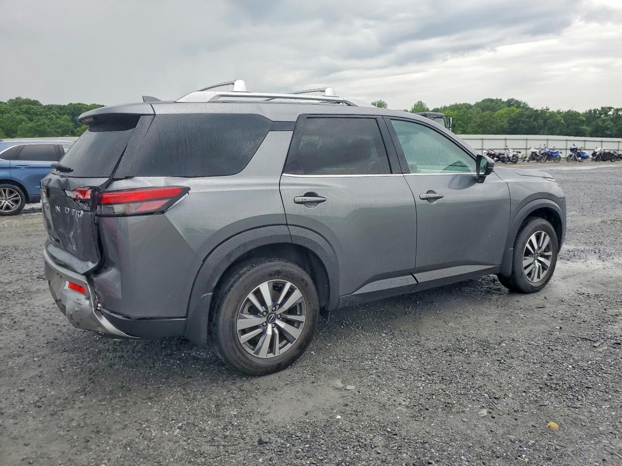 2024 NISSAN PATHFINDER