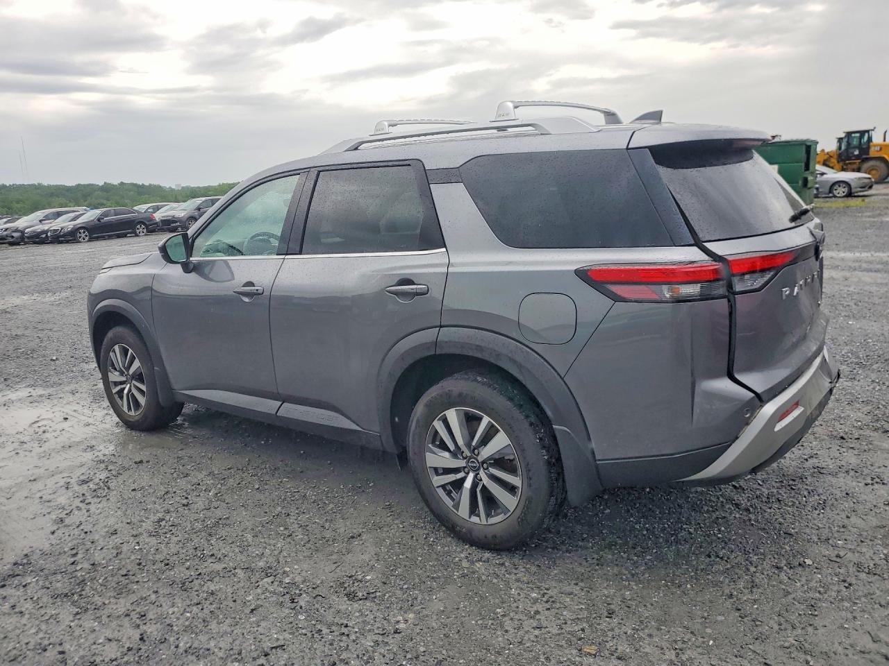 2024 NISSAN PATHFINDER
