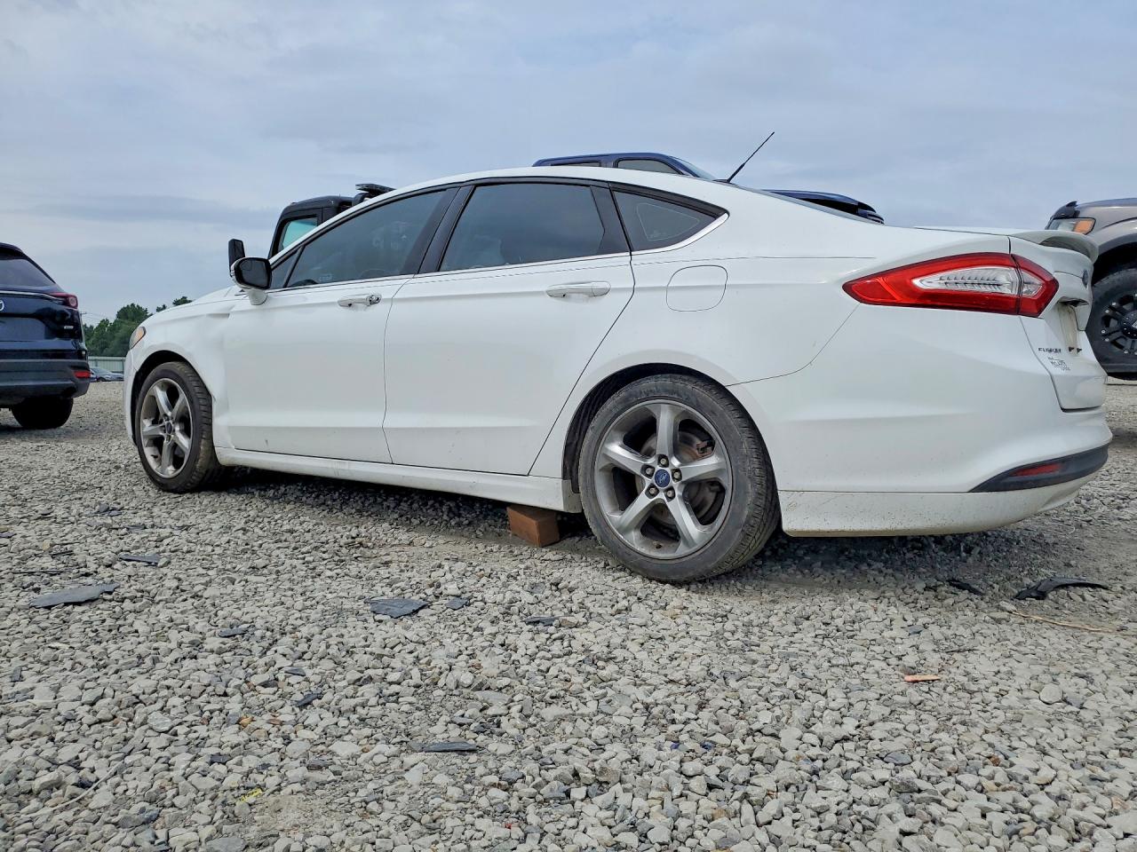 2013 FORD FUSION
