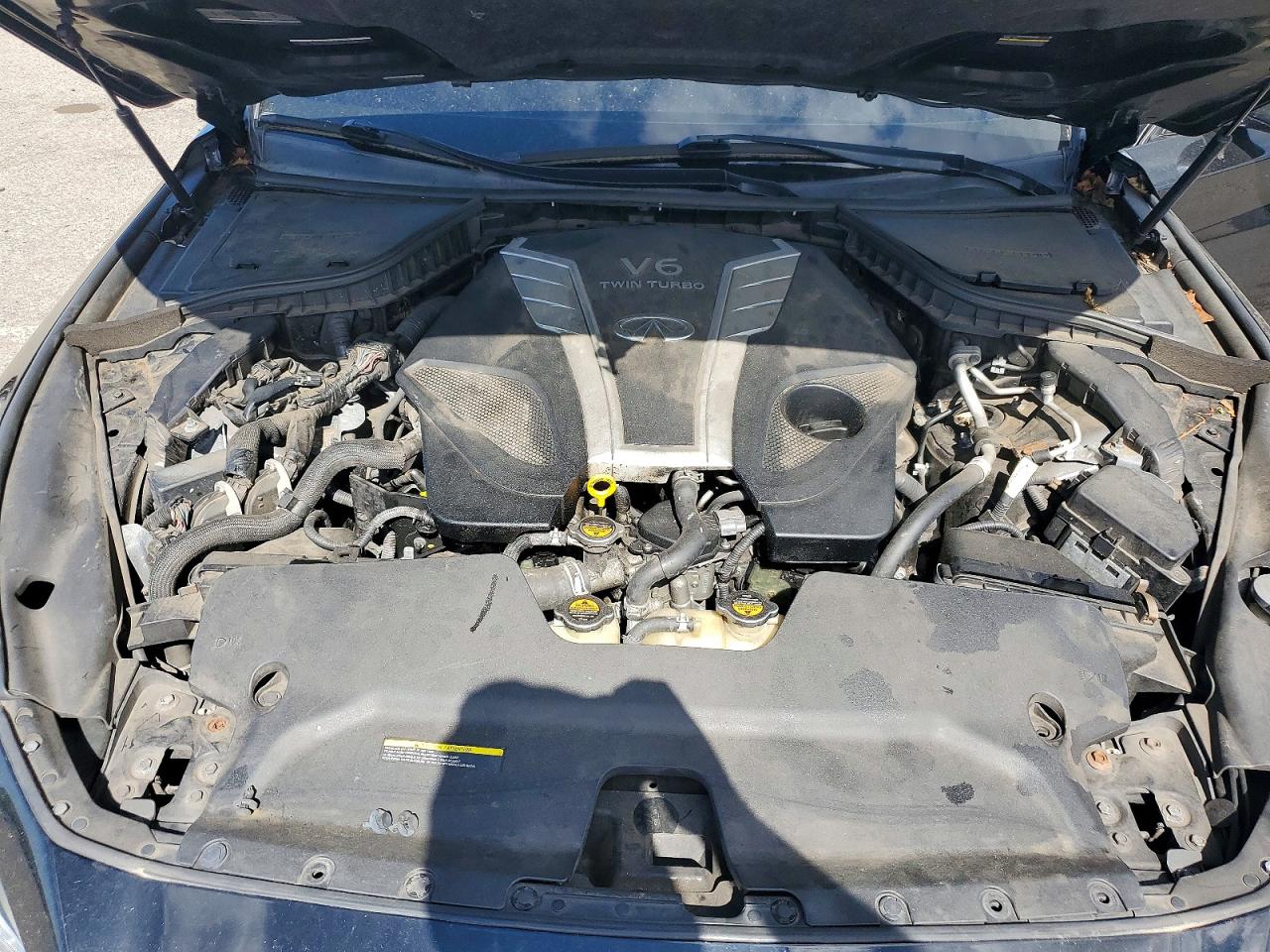 2016 INFINITI Q50