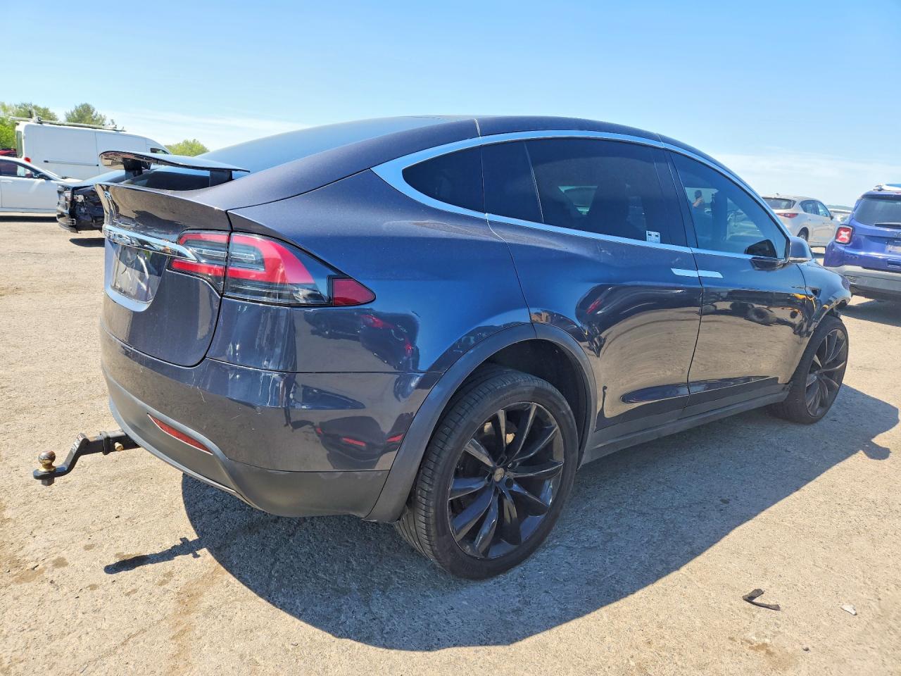2016 TESLA MODEL X