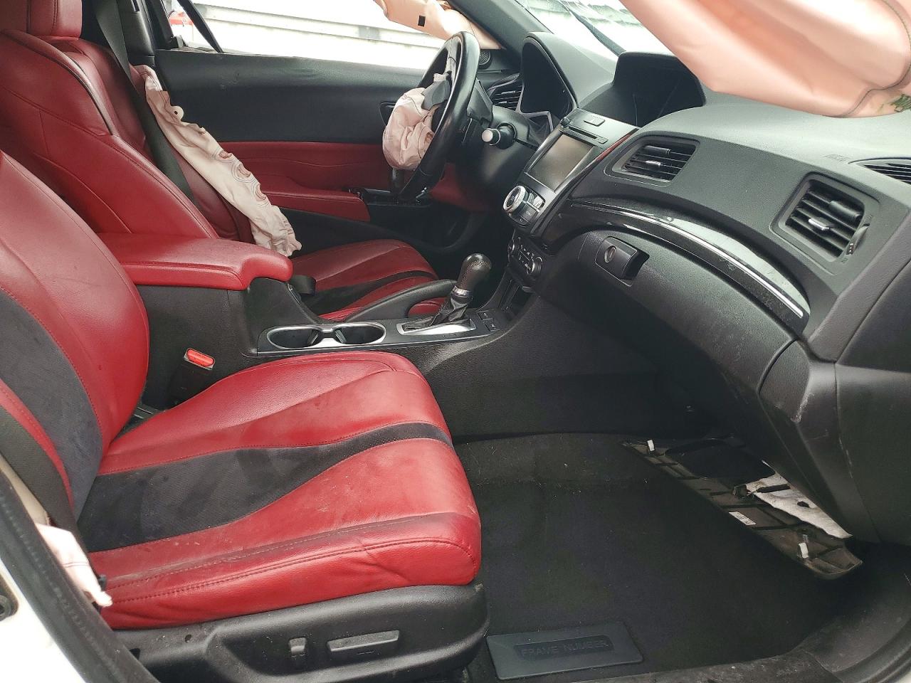 2019 ACURA ILX