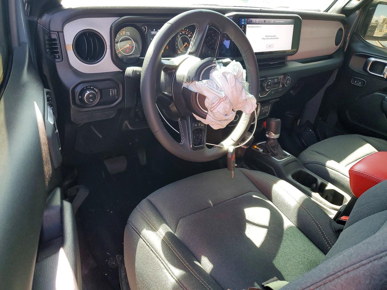 2025 JEEP GLADIATOR