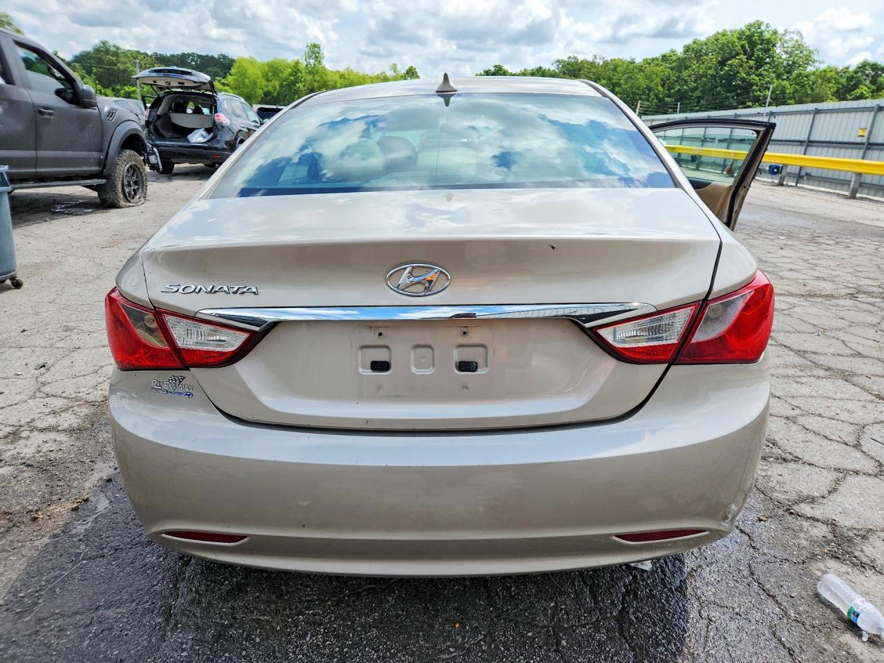 2012 HYUNDAI SONATA