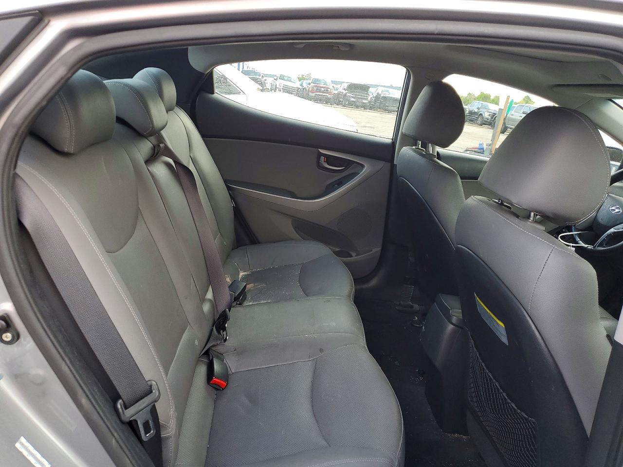 2014 HYUNDAI ELANTRA