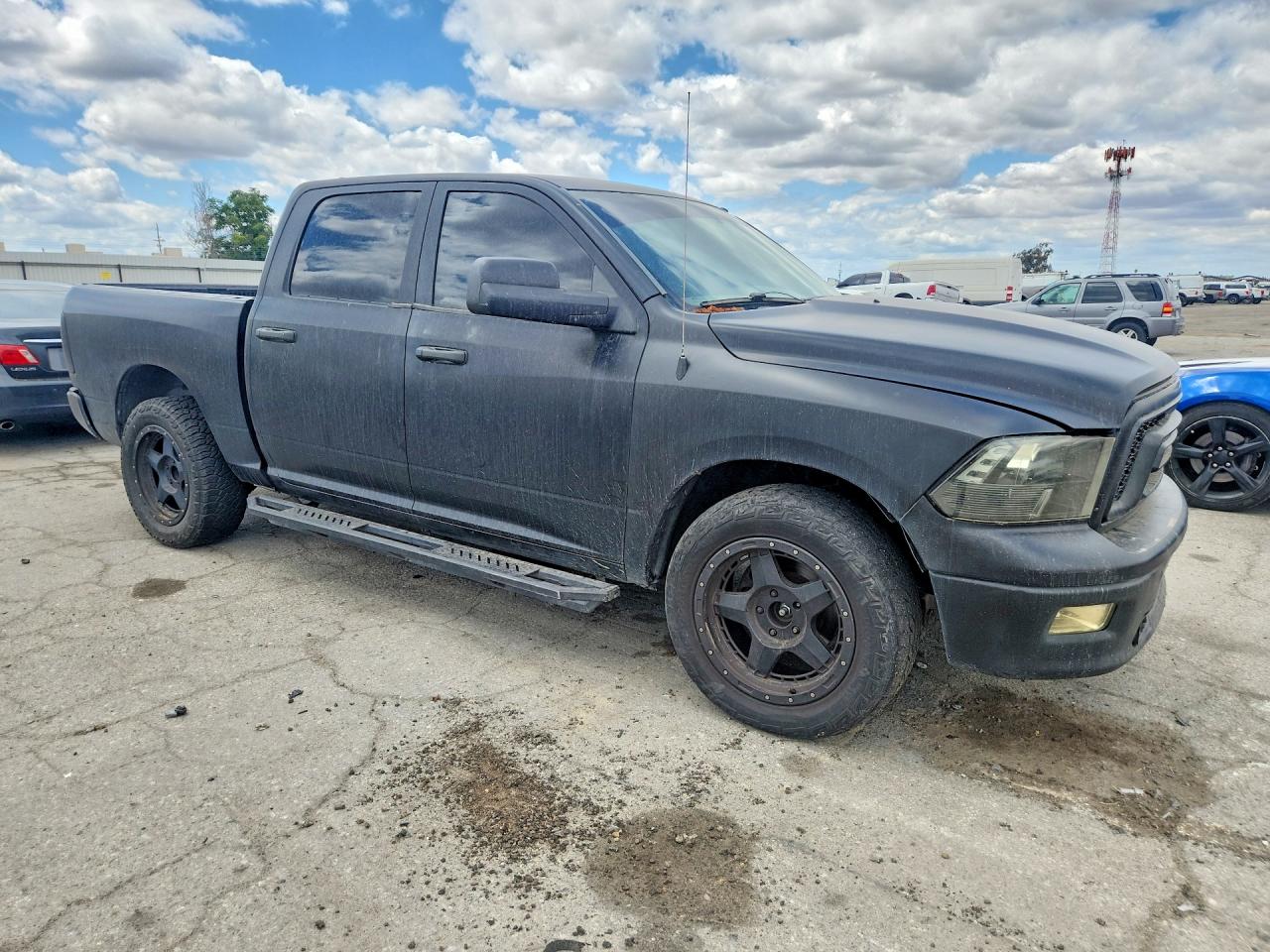 2011 DODGE RAM 1500