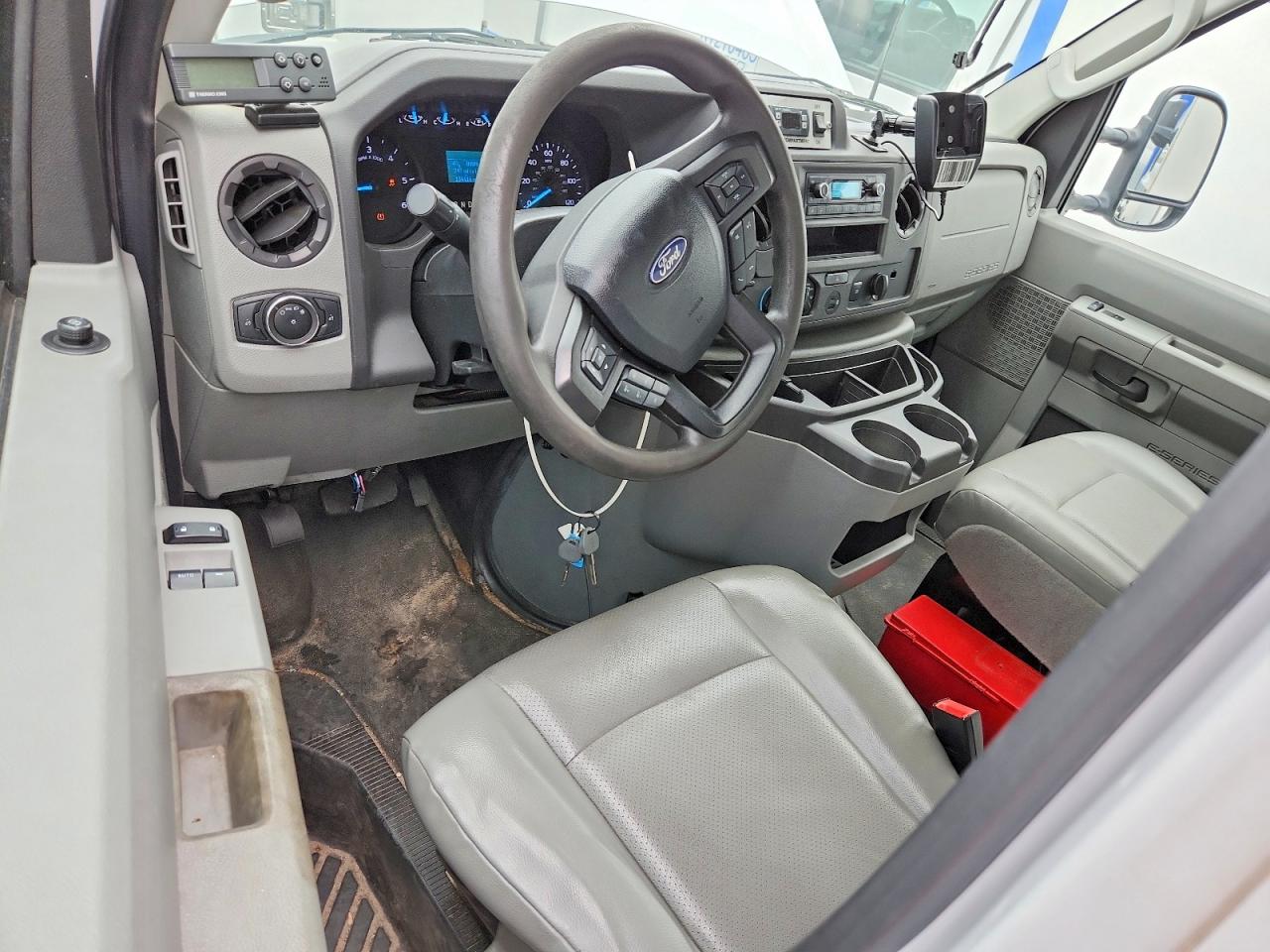 2024 FORD ECONOLINE