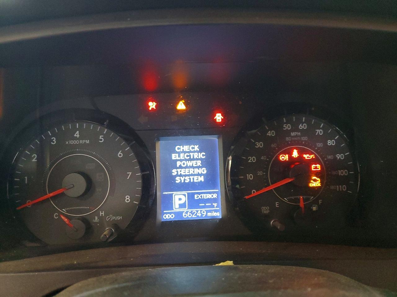 2015 TOYOTA SIENNA