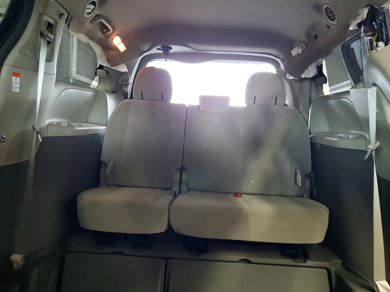 2015 TOYOTA SIENNA